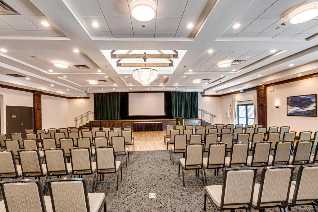 Antero Ballroom setup audience style for conferences, seminars & meetings